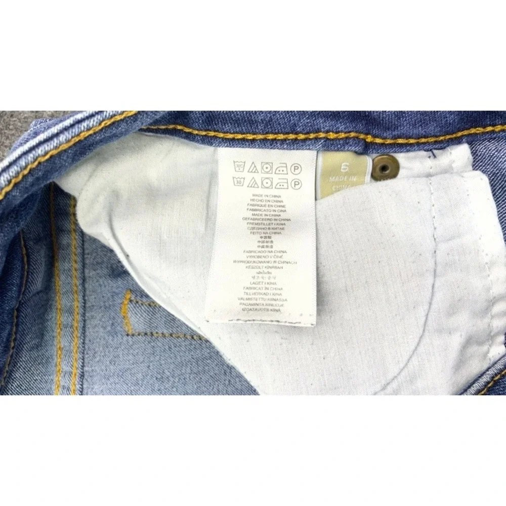 Michael Kors Denim Shorts Womens Size 6 Blue Medium Wash Gold Logo Stretch